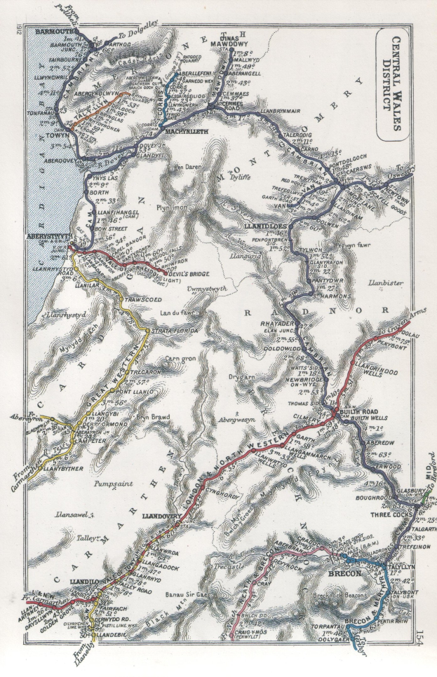 Detailierte alte Karte der schottischen Highlands mit beschrifteten geografischen Merkmalen, Routen und Text, der zusätzliche Informationen über Städte, Ortschaften und Sehenswürdigkeiten enthält.