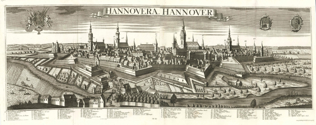 Schwarz-weiß-Stich von Hannover, Deutschland, mit zentralen Stadtgebäuden und Bäumen mit Text oben und unten.