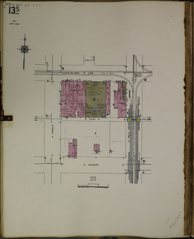 Offenes Buch mit detaillierter Stadtkarte als Illustration und umgebendem Text auf seinen Seiten.