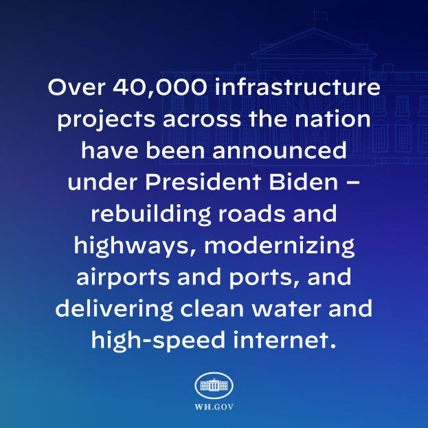 Blauer Hintergrund mit weißer Schrift