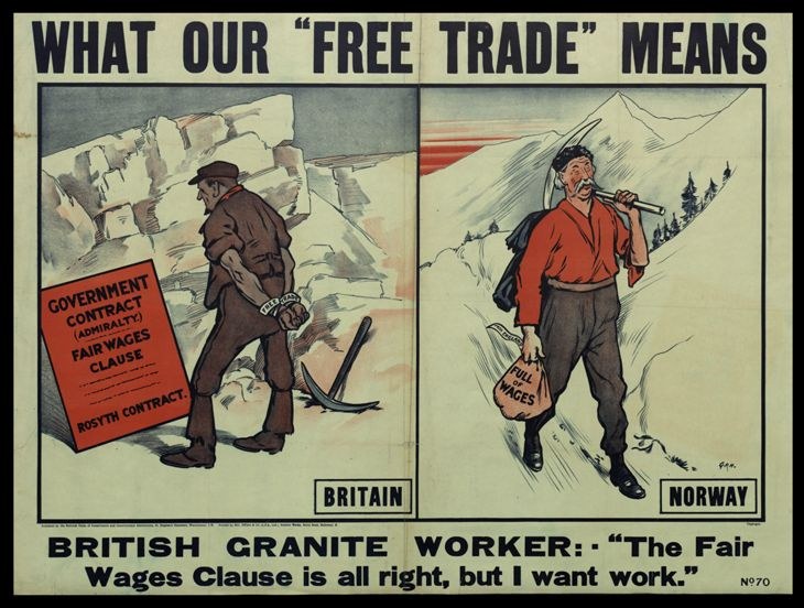 Plakat mit einem britischen Granitarbeiter vor einer Bergkulisse, Text: 'Was unser Freihandel bedeutet - Britischer Granitarbeiter - Die Fair-Wage-Klausel ist in Ordnung, aber ich will Arbeit.'
