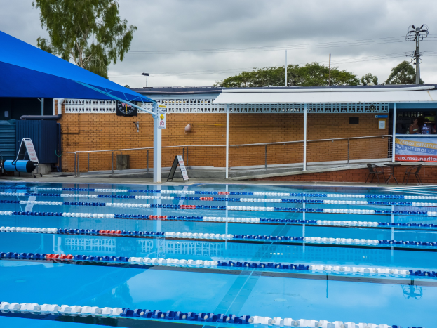165.000 € Renovierung erforderlich: Weitere Jugend-Schwimmhalle muss für immer schließen - CSU fordert Erhalt