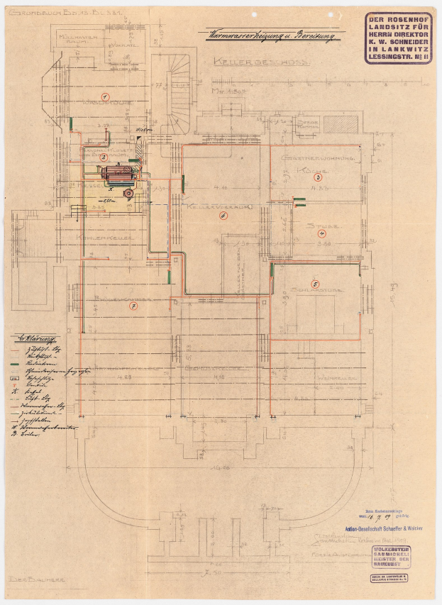 Schwarz-weißer Architekturplan des Rosenhof Hospitals in Hamburg, Deutschland, mit detaillierten Grundrissen und beschrifteten Räumen, Gängen und umfangreicher Verdrahtung.